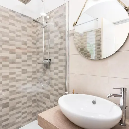 Domus Playa Paraiso Lägenhet *